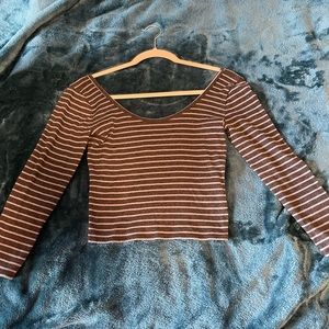Hollister small stripped crop top- off the shoulder